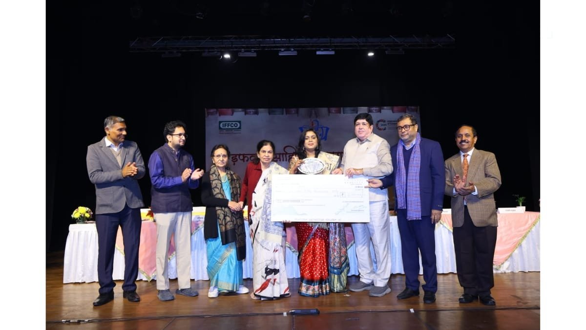 IFFCO Sahitya Samman 2025 Awarded to Maitreyī Pushpa IFFCO Young Literary Award 2025 to Ankita Jain-PNN